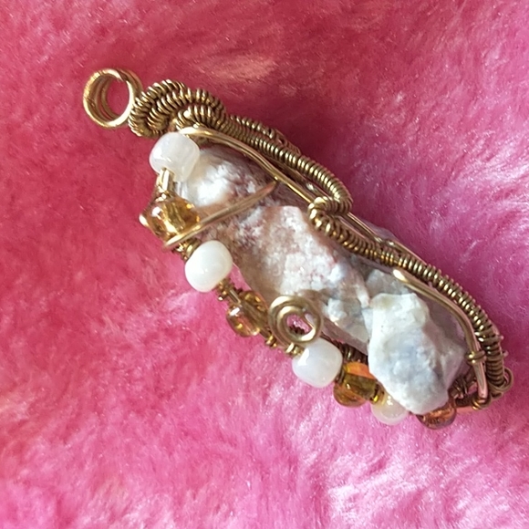NWT Wire Wrapped Raw Crystals Pendant - Picture 4 of 5